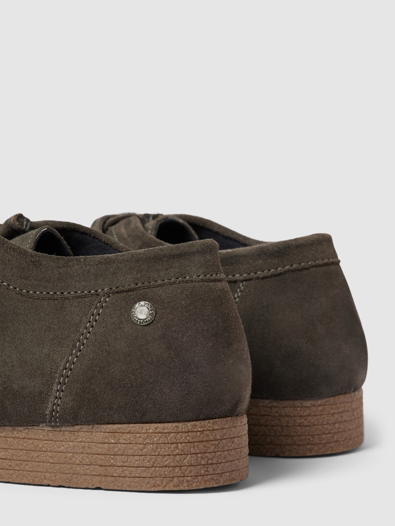Schnürschuhe mit Label-Details in schwarz