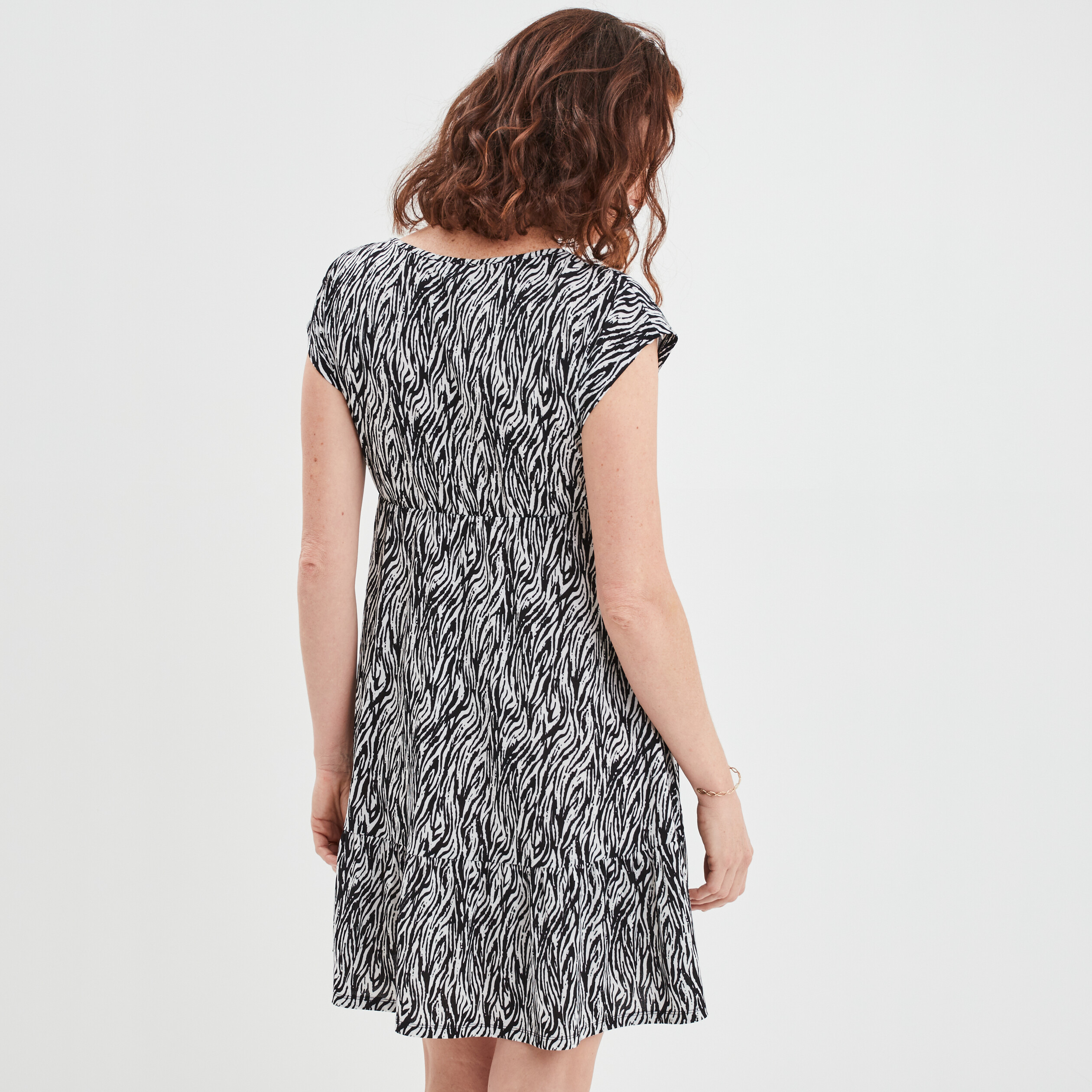 Robe évasée manches courtes blanc femme | La Halle