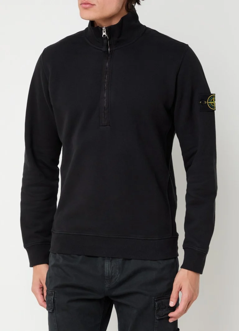 Πουλόβερ Stone Island 63420 με μισό φερμουάρ και λογότυπο