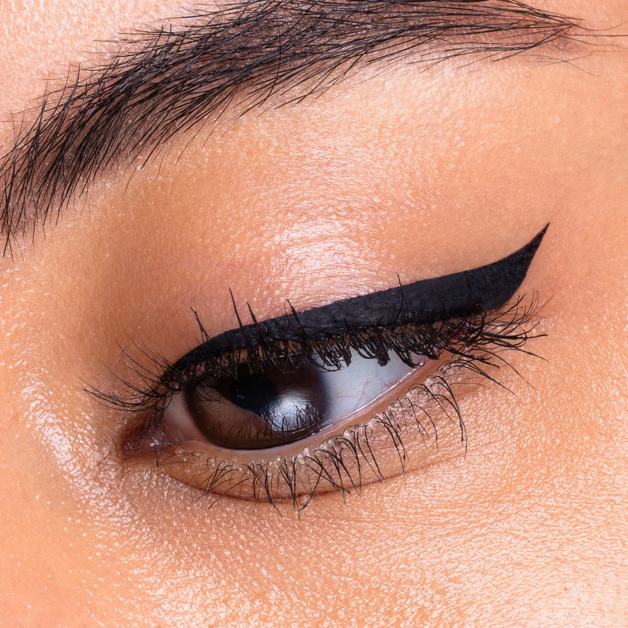 Eyeliner Shake - Eyeliner