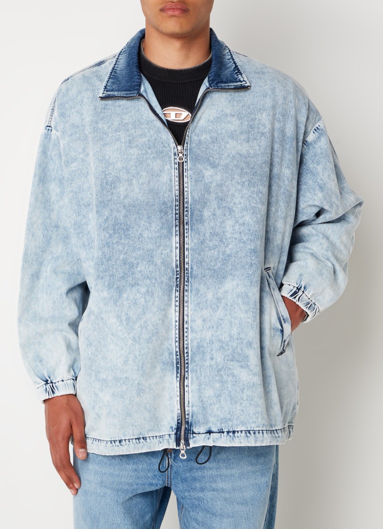 Giacca di jeans Diesel D-Krap-S1 con stampa sul retro.