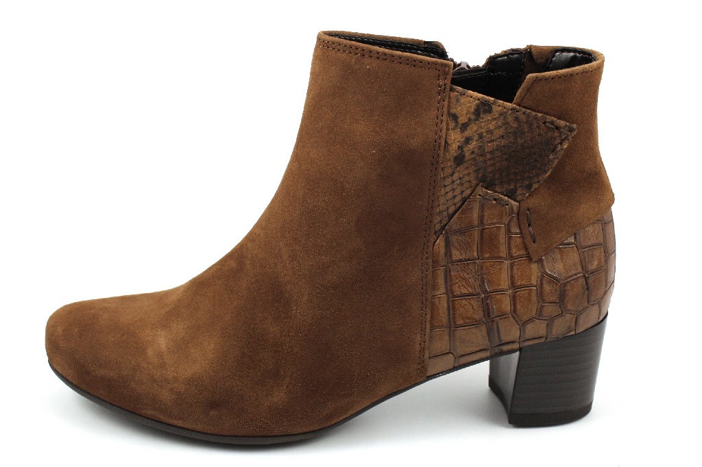 GABOR Stiefeletten braun