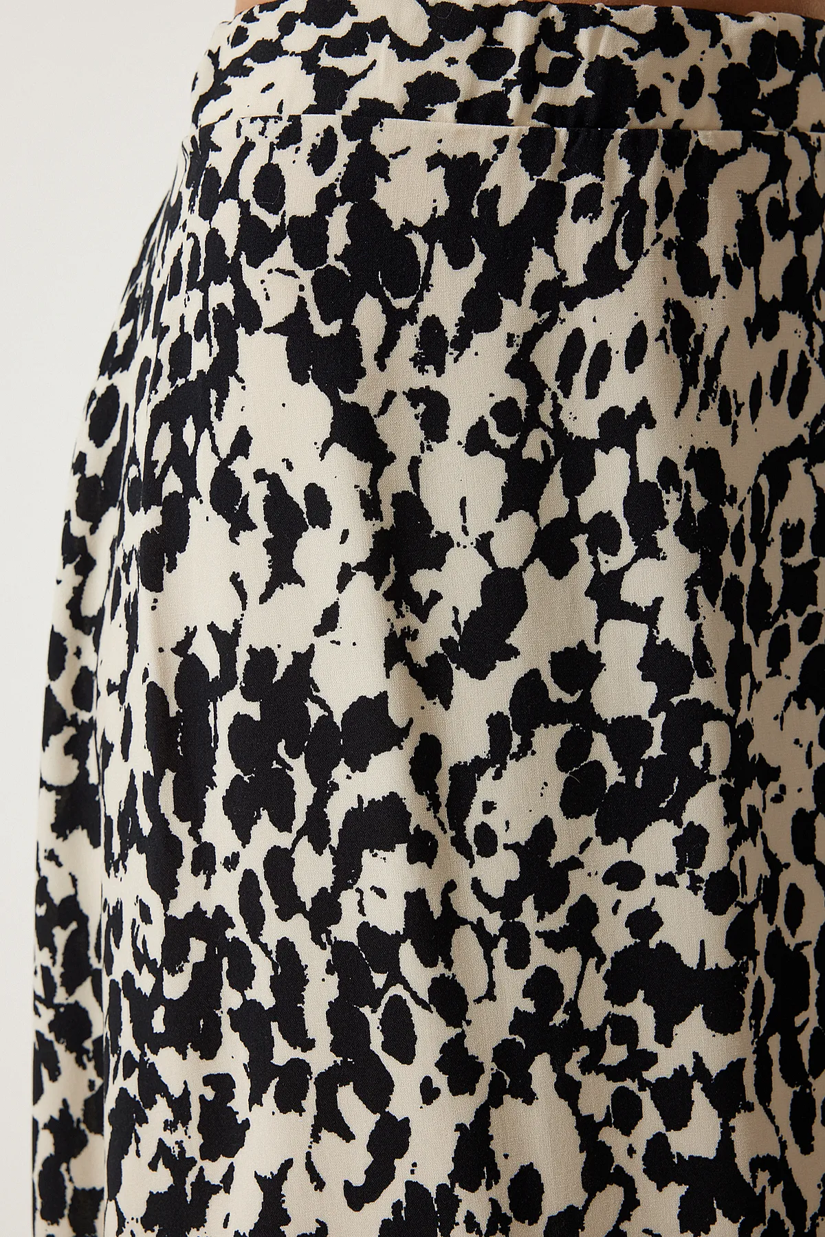 Happiness İstanbul  Creme-schwarz gemusterter langer Viskoserock für Damen DD01302