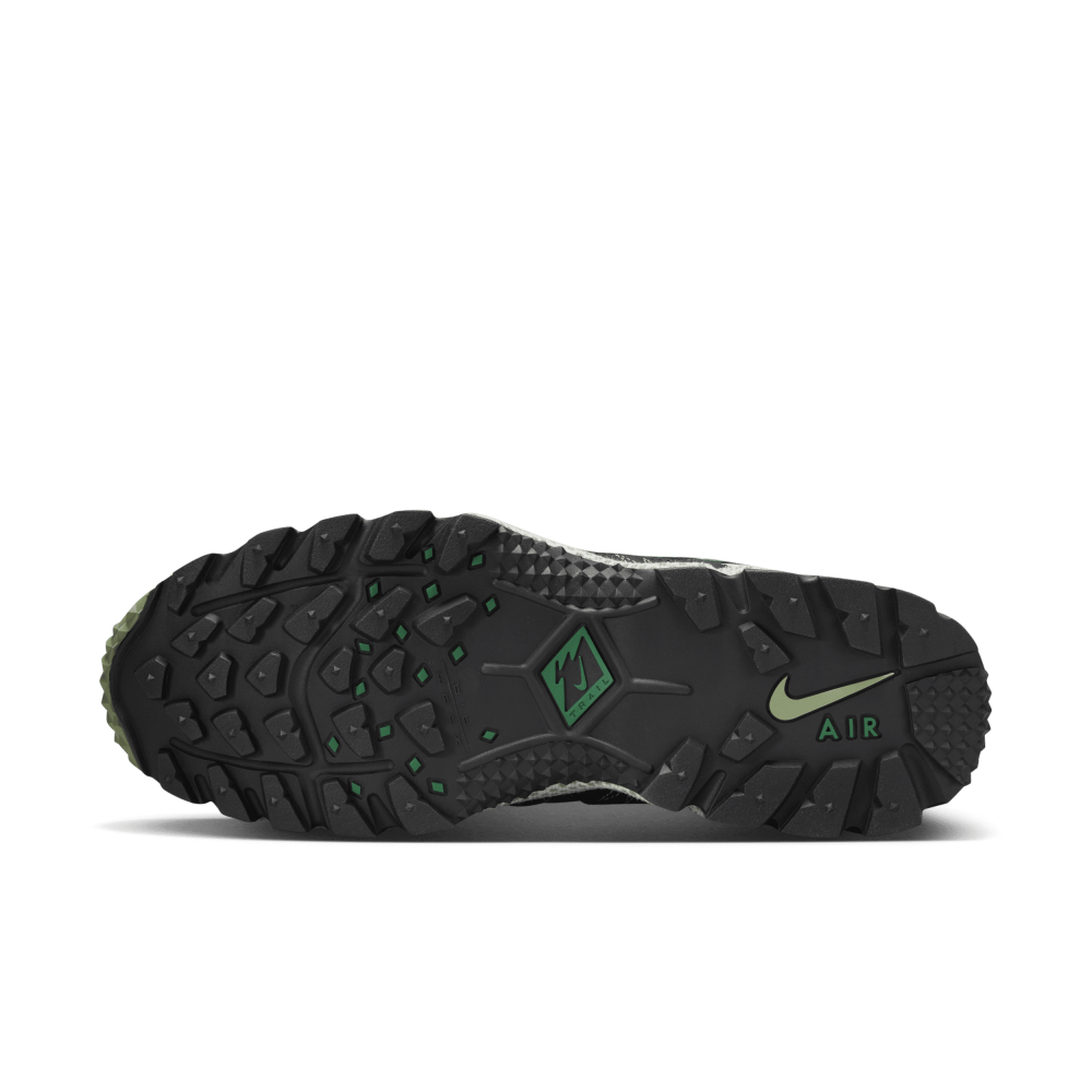 Nike Air Humara FJ7098-301 / grün