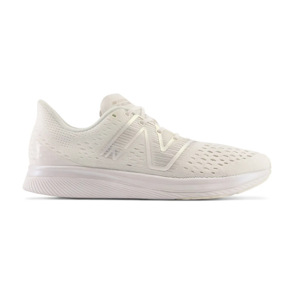 New Balance FuelCell SuperComp Pacer MFCRRCW / weiss