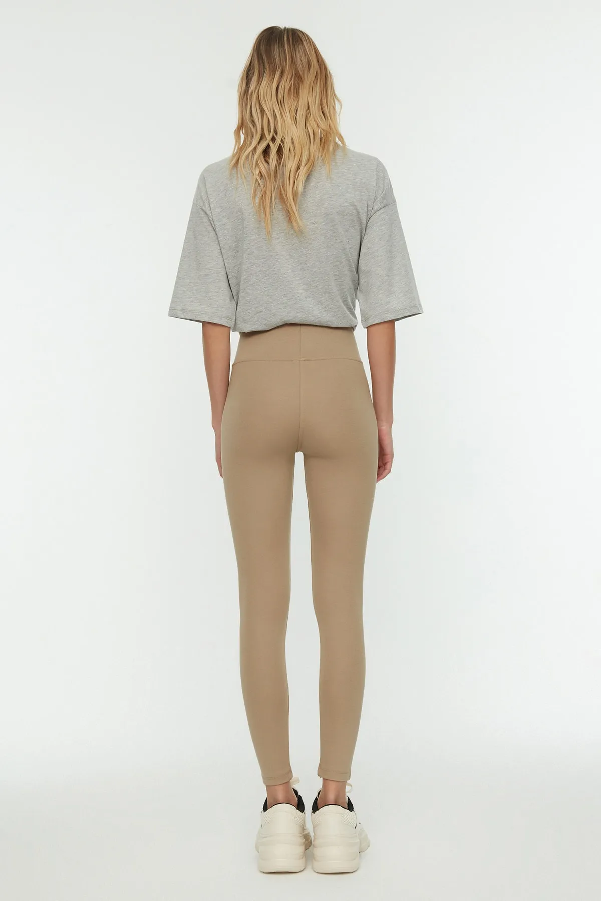 Trendyol Collection  Stone Recovery Strick-Leggings mit hoher Taille und elastischem Bund TWOAW20TA0087