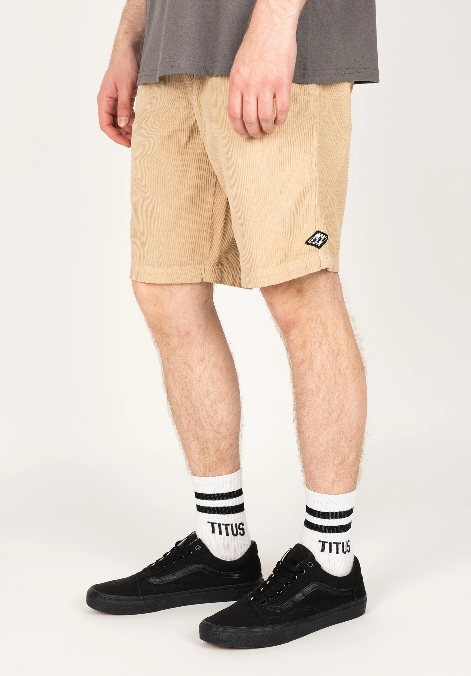 Larry Cord Short