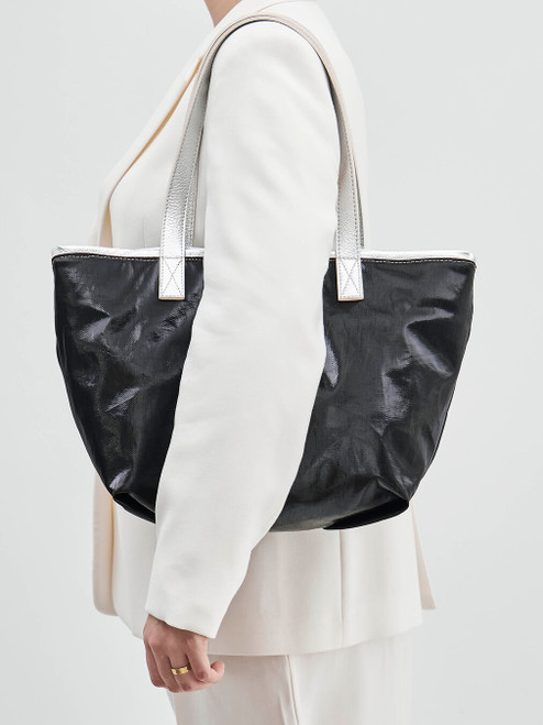 Shopper-93020040001 AU 79