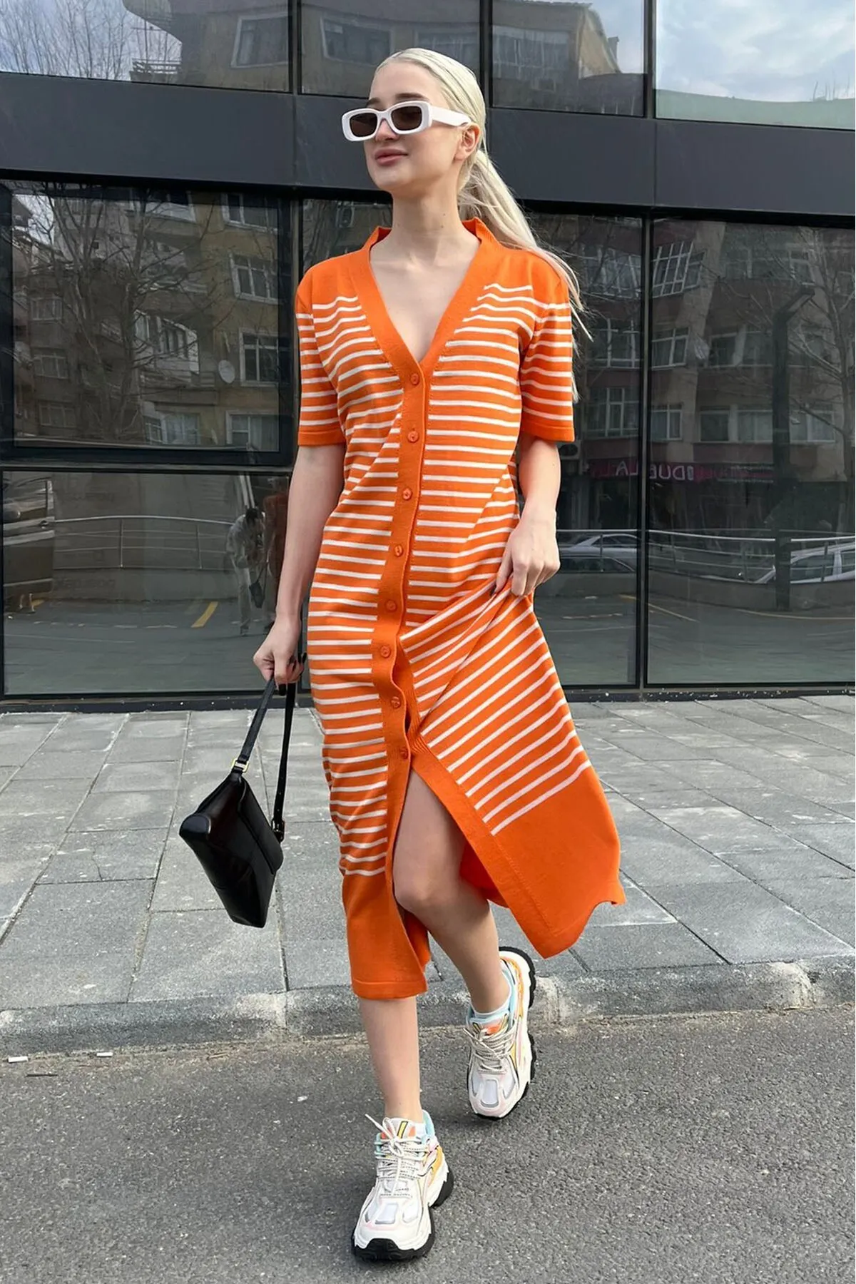 Madmext  Orange geknöpftes Strick-Damenkleid Mg1648
