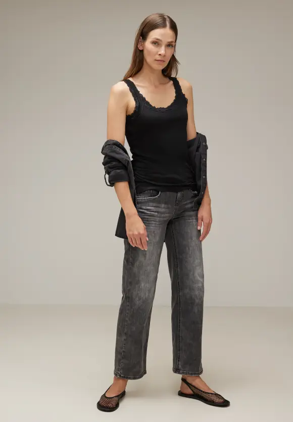 Street One Top mit Spitzendetail