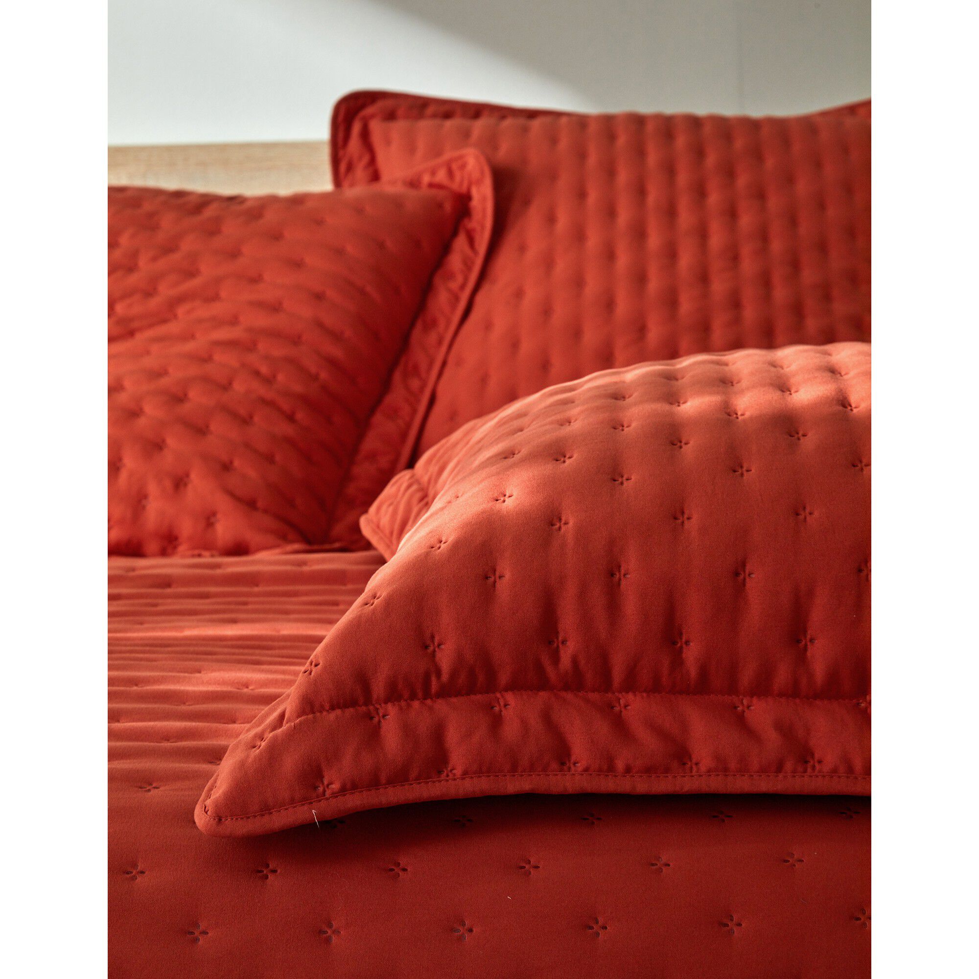 Couvre-lit matelassé
