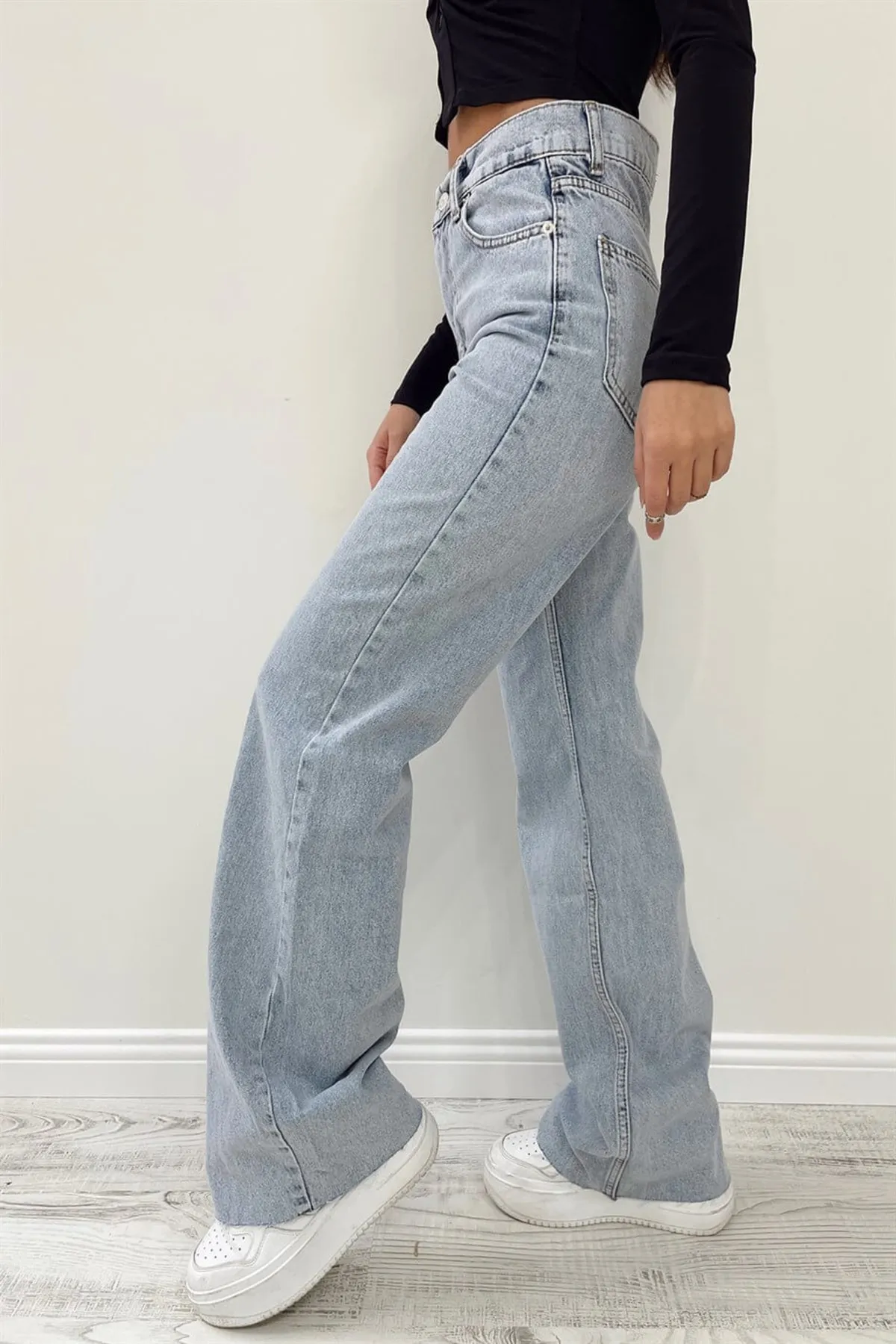 LİMABEL  Lockere Jeans mit hoher Taille und weitem Bein in Blue Jeans