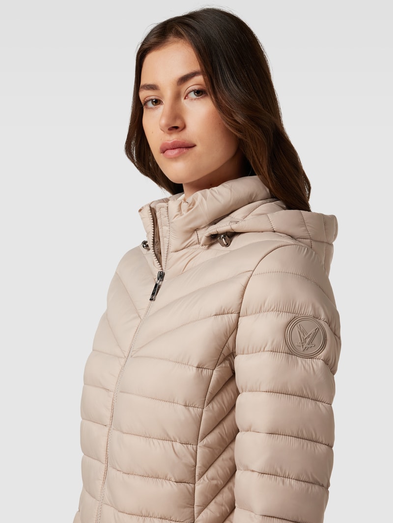 Steppjacke mit Reißverschlusstaschen in sand