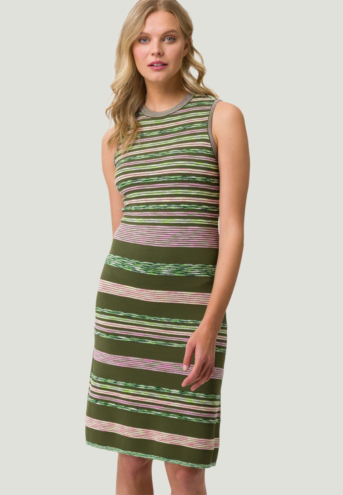 Strickkleid knielang gestreift