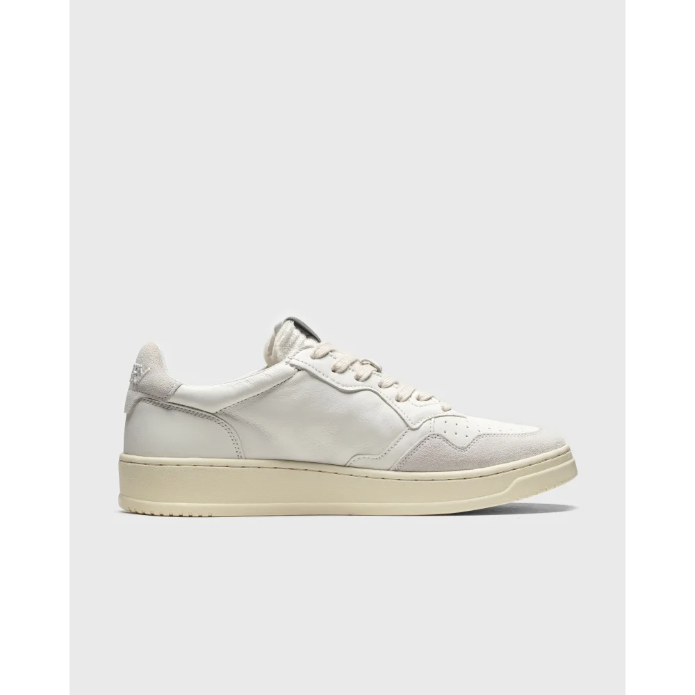 Autry Open Low AOLMCE10 / weiss
