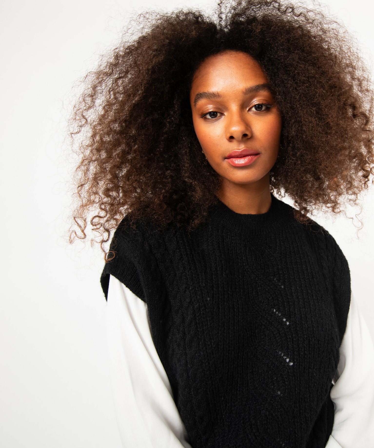 Pull sans manches en maille torsadée femme noir | GEMO