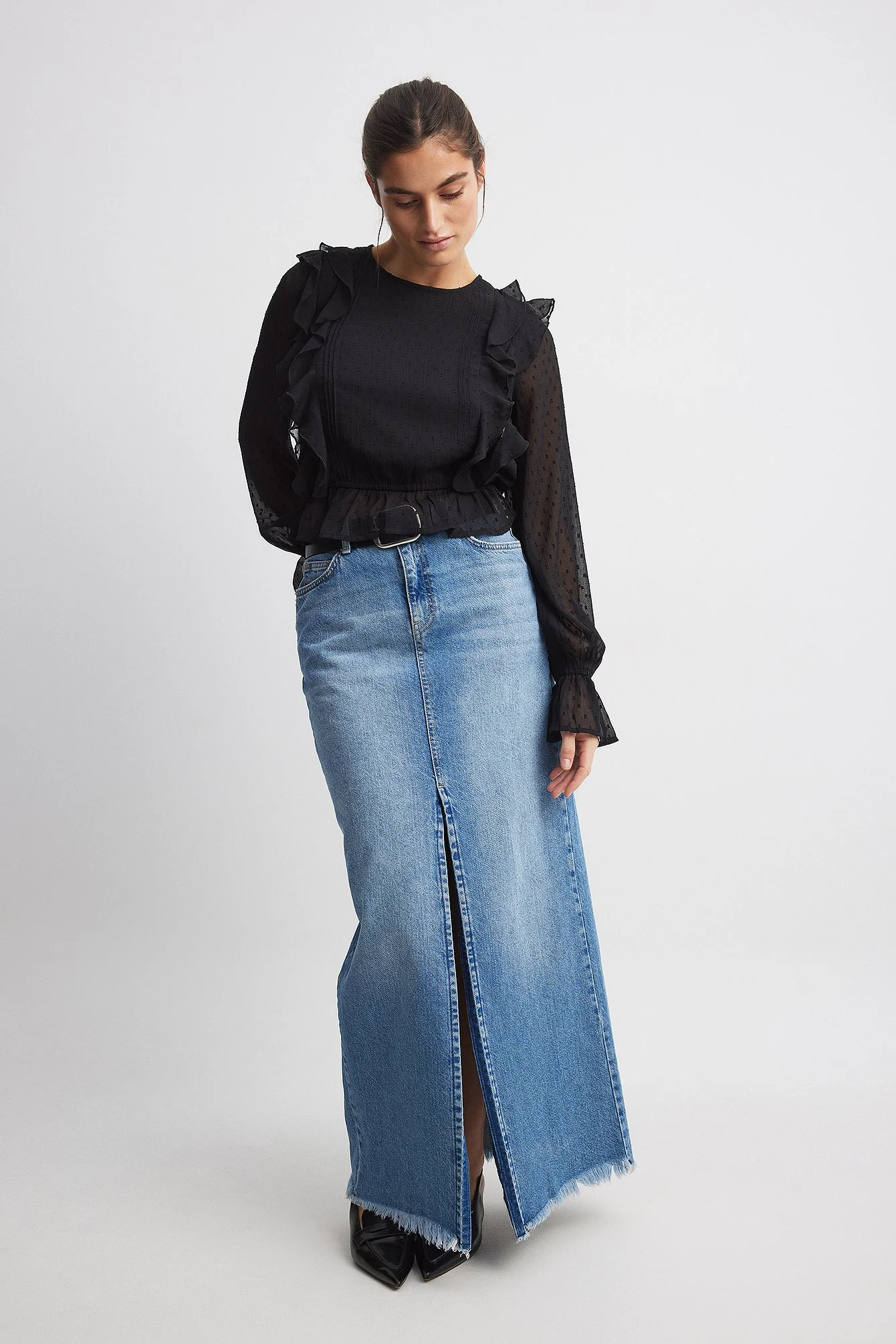 Recycelte Dobby-Bluse mit Rüschen
