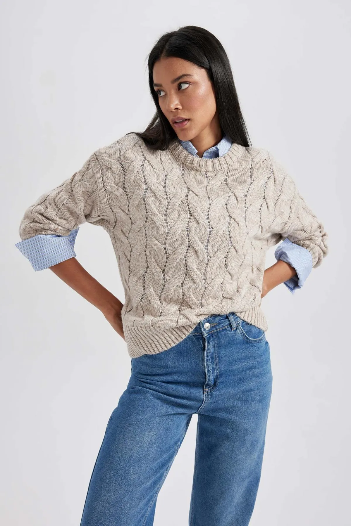 DeFacto  Pullover mit Rundhalsausschnitt in Oversize-Passform