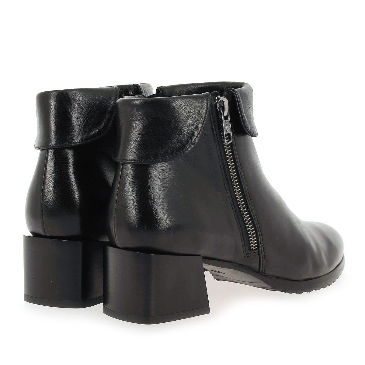 Dolce  836 - Noir