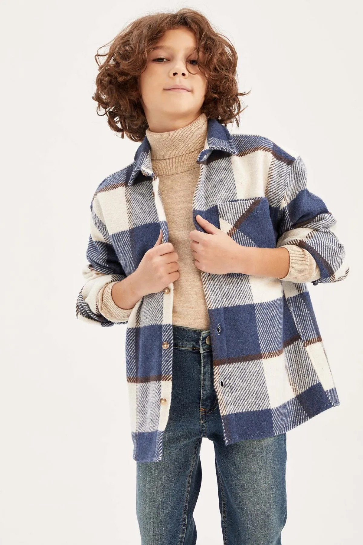 DeFacto  Übergroßes Flanell-Langarmhemd für Jungen Y9159a623sp