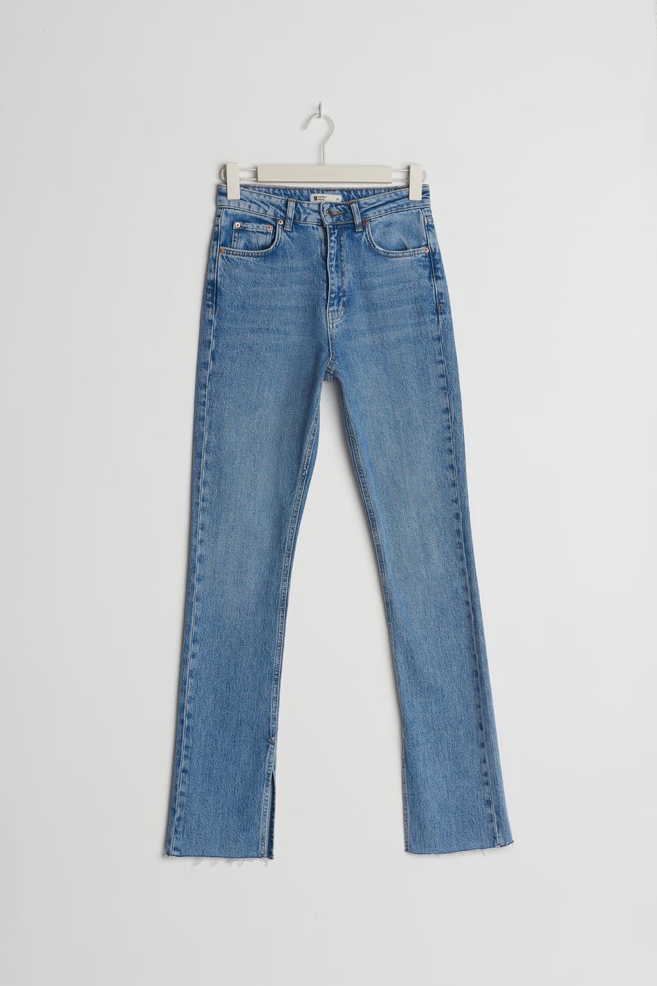 High waist slit jeans
