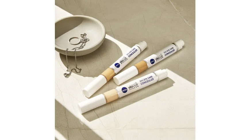 NIVEA Cellular 3in1 Augenpflege Concealer hell 4 ml Mittel - Mittel