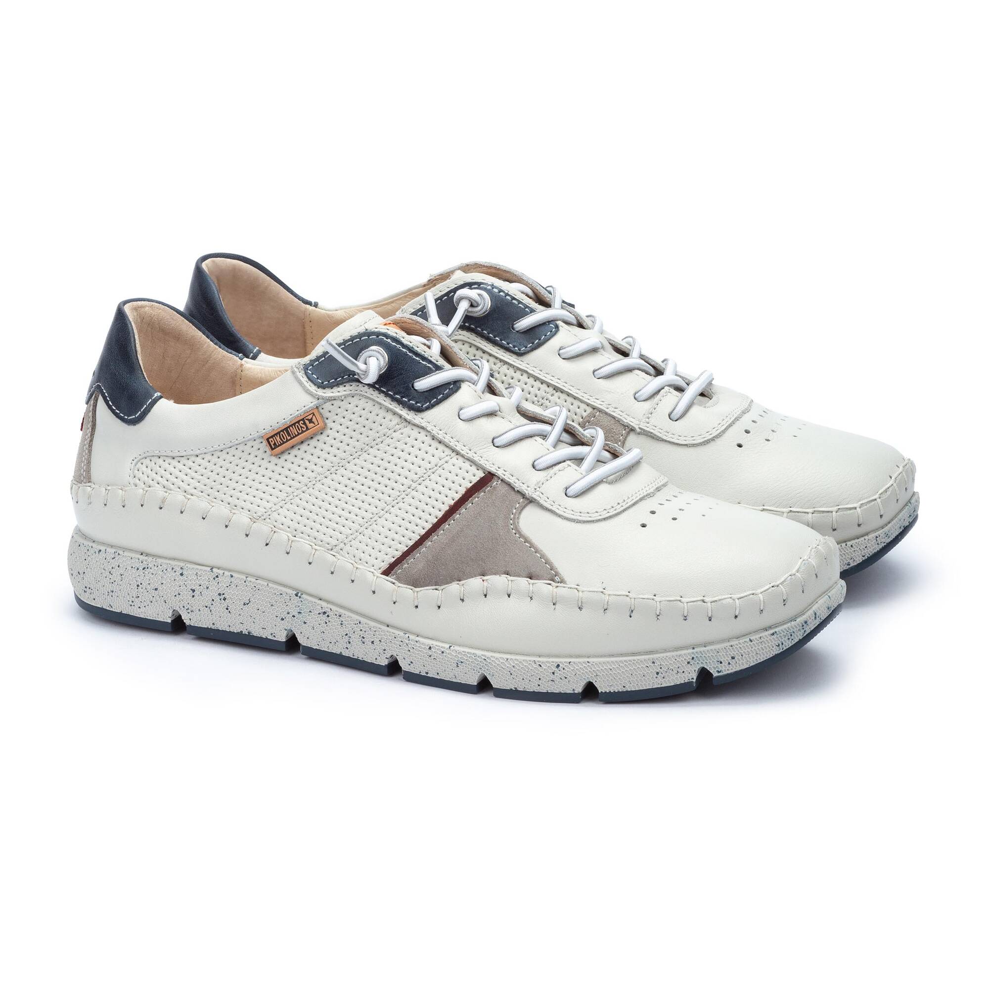 Buty sportowe męskie z gumką - PIANKA
