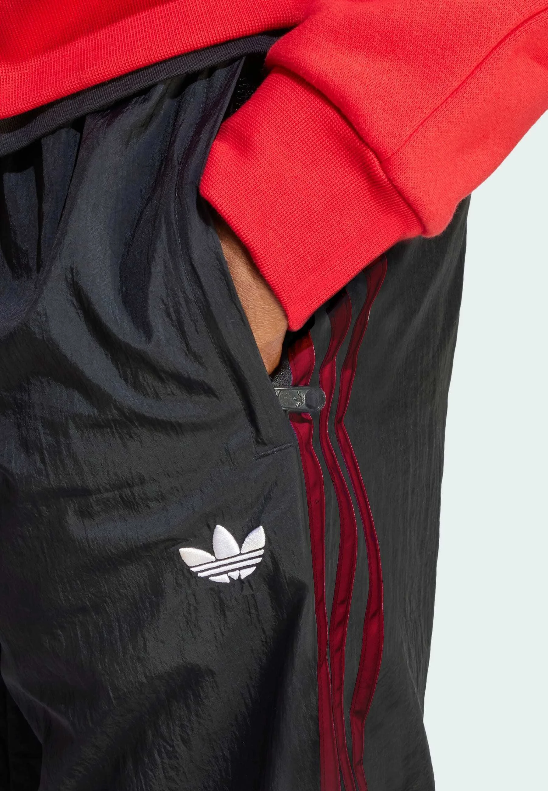 Pantalones deportivos adidas Originals