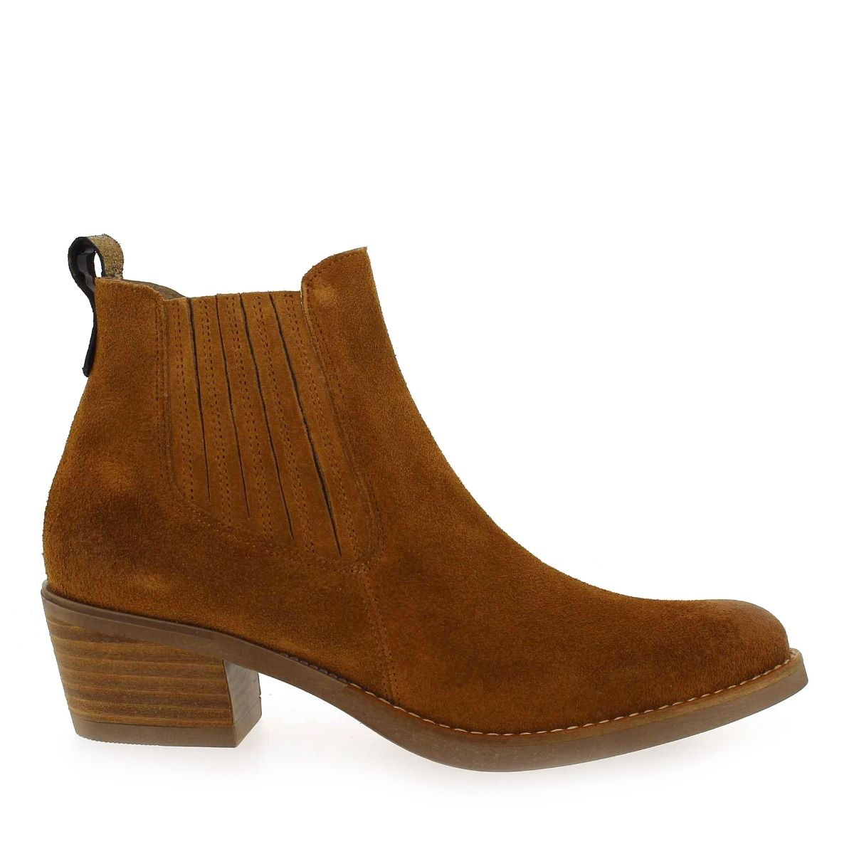 MKD  IZAC - Camel