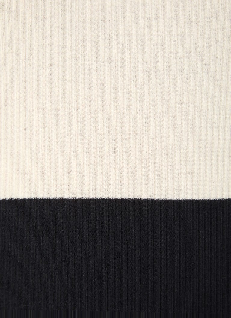 Pull Penn & Ink en maille côtelée à rayures et col en V