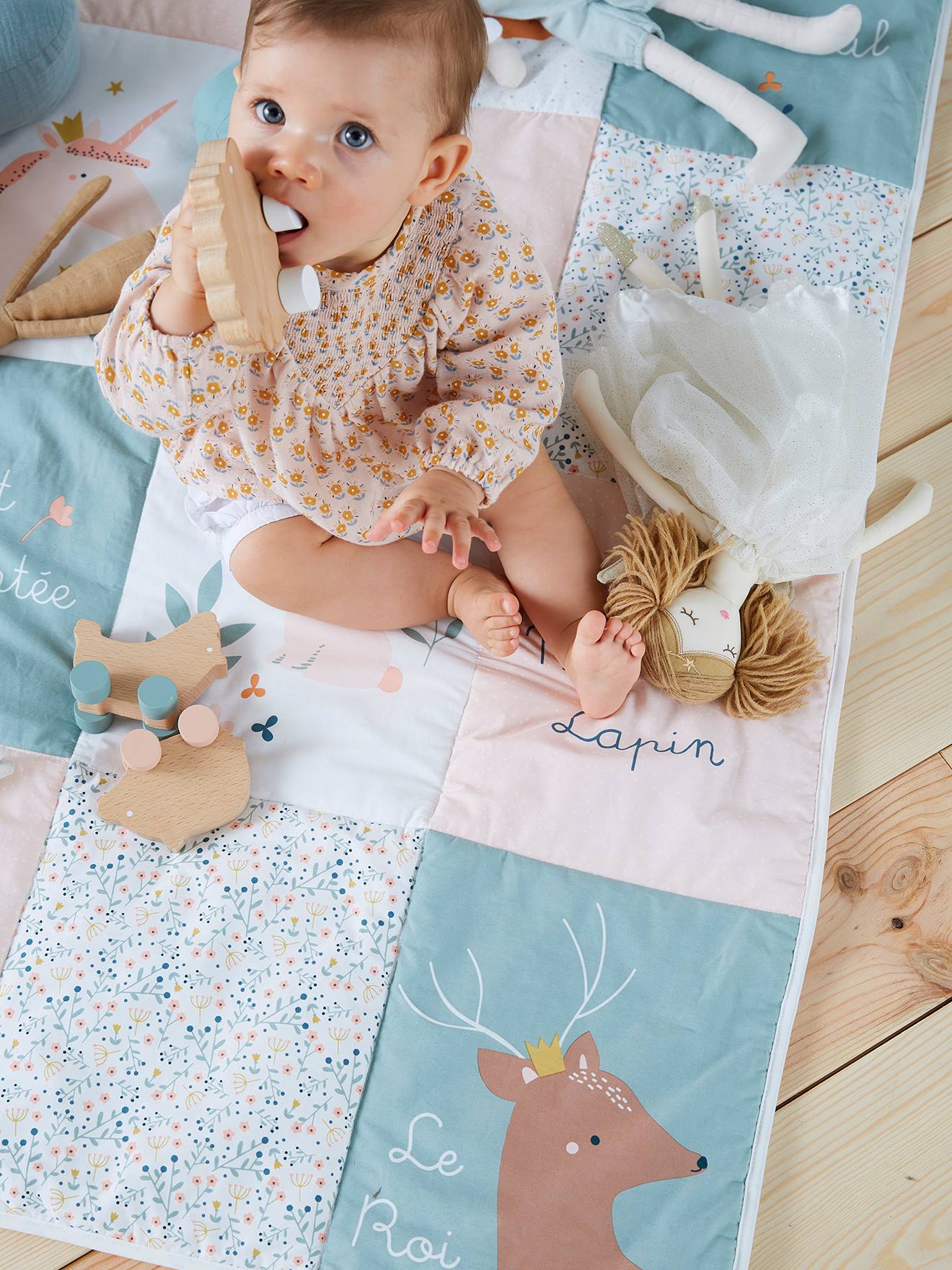Vertbaudet Baby Spieldecke MÄRCHENWALD, Patchwork-Design - mehrfarbig