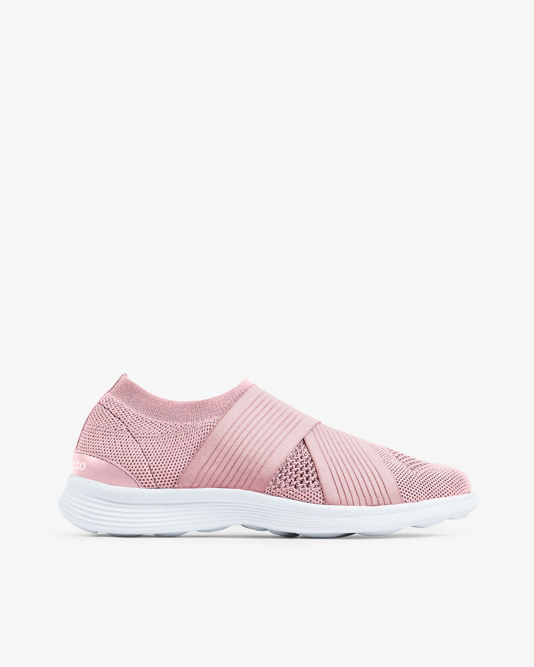 Dance sneakers
