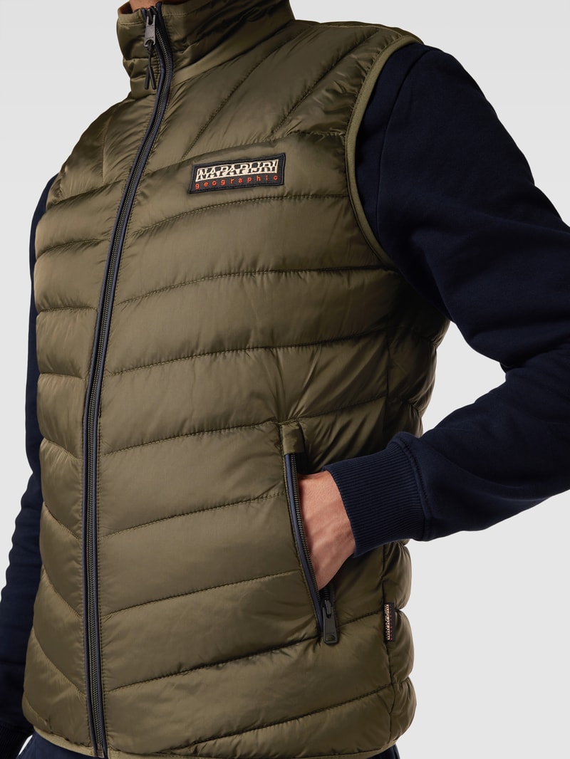 Regular Fit Steppweste mit Stehkragen Modell 'AERONS' in olivgrün