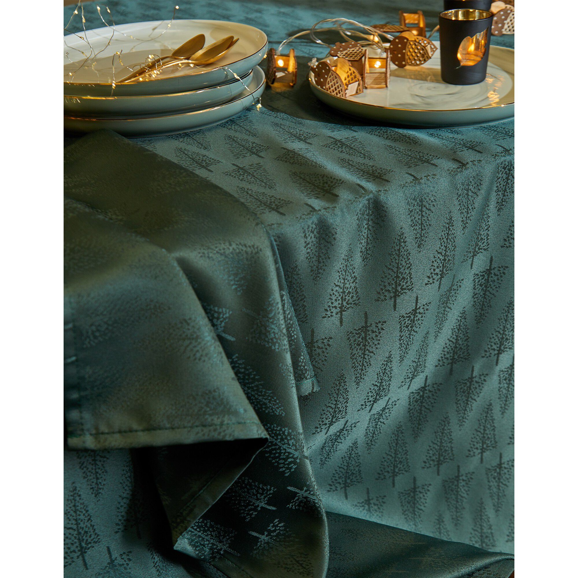 Nappe damassée motifs sapins