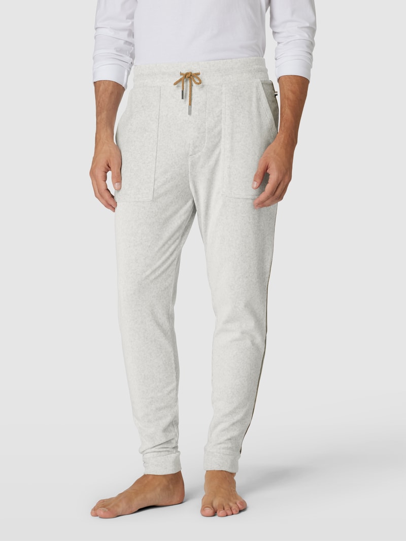 Jogpants mit Eingrifftaschen in offwhite