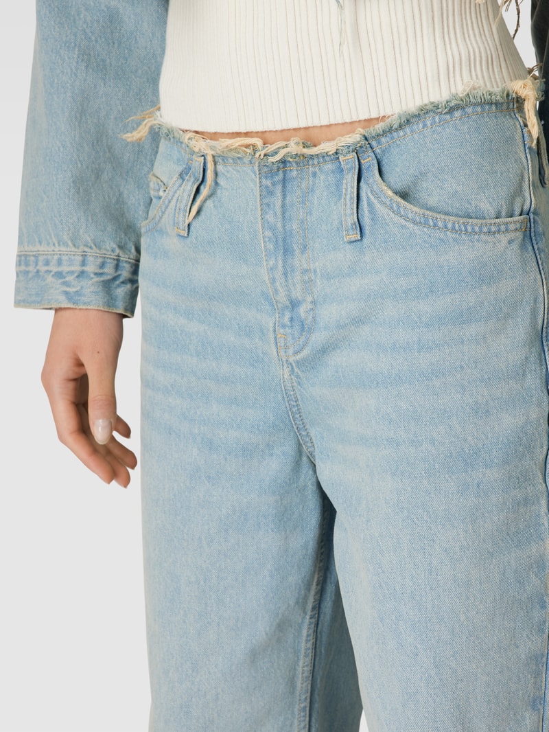Relaxed Fit Jeans im Destroyed-Look Modell 'FRANKIE' in hellblau
