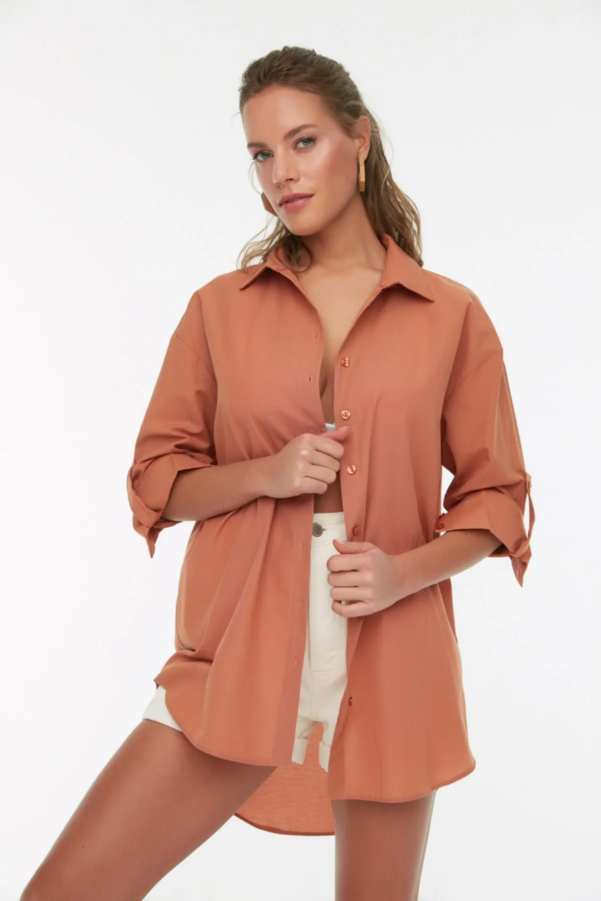 Trendyol Collection  Orangefarbenes gewebtes Hemd TBESS22GO0664