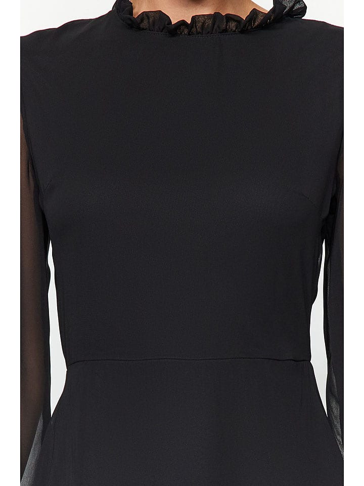 trendyol Kleid in Schwarz günstig kaufen