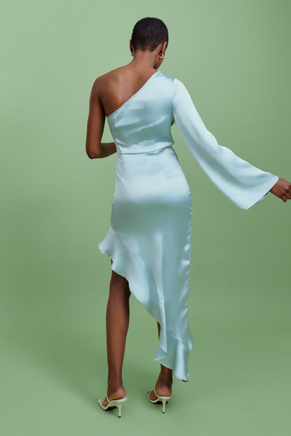 One shoulder frill slit dress