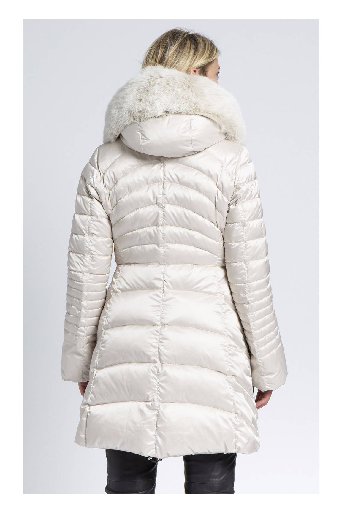Giorgio Mario Doudounes Femme couleur beige