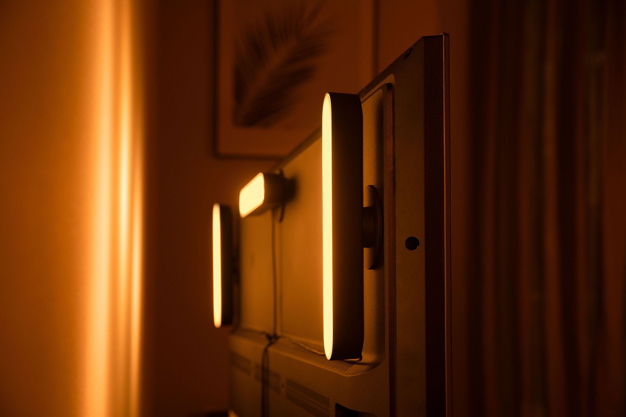 Philips Hue LED Tischleuchte PLAY, Dimmfunktion, Farbwechsel, Smart Home, mehrere Helligkeitsstufen, LED fest integriert, Extra-Warmweiß, Kaltweiß, Neutralweiß, Tageslichtweiß, Warmweiß, LED Play Lightbar