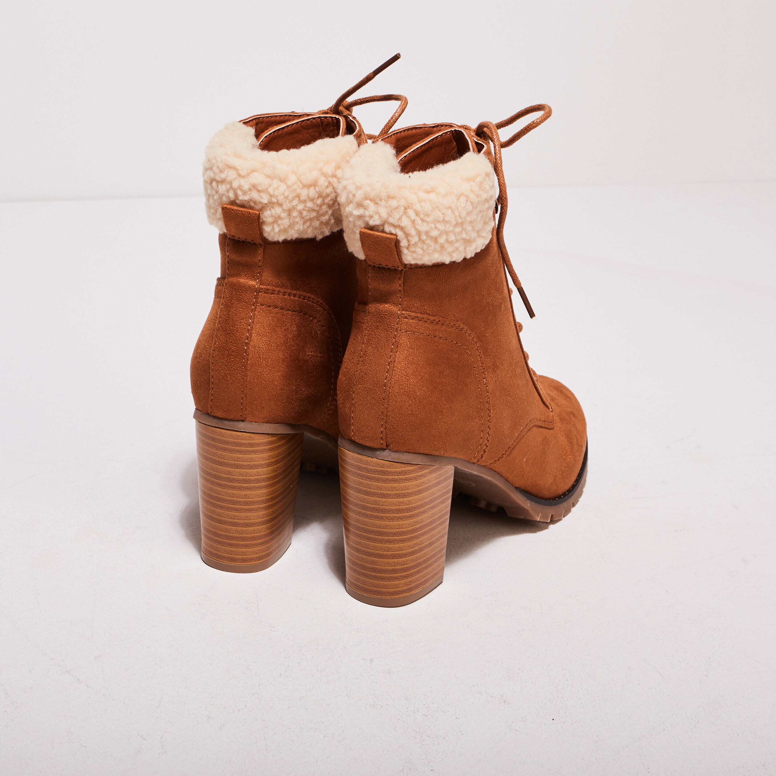 Bottines à talons et lacets marron femme | Cache Cache