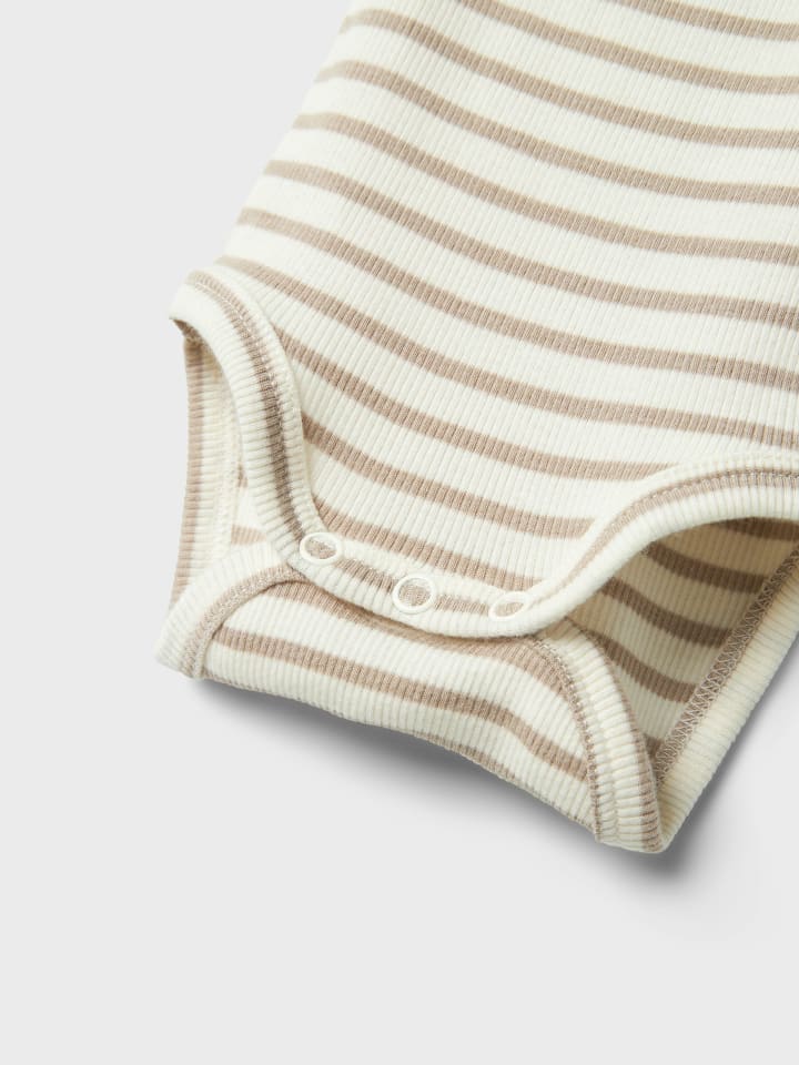 name it Kurzarmbody NBNBANI S/S BODY in pure cashmere günstig kaufen