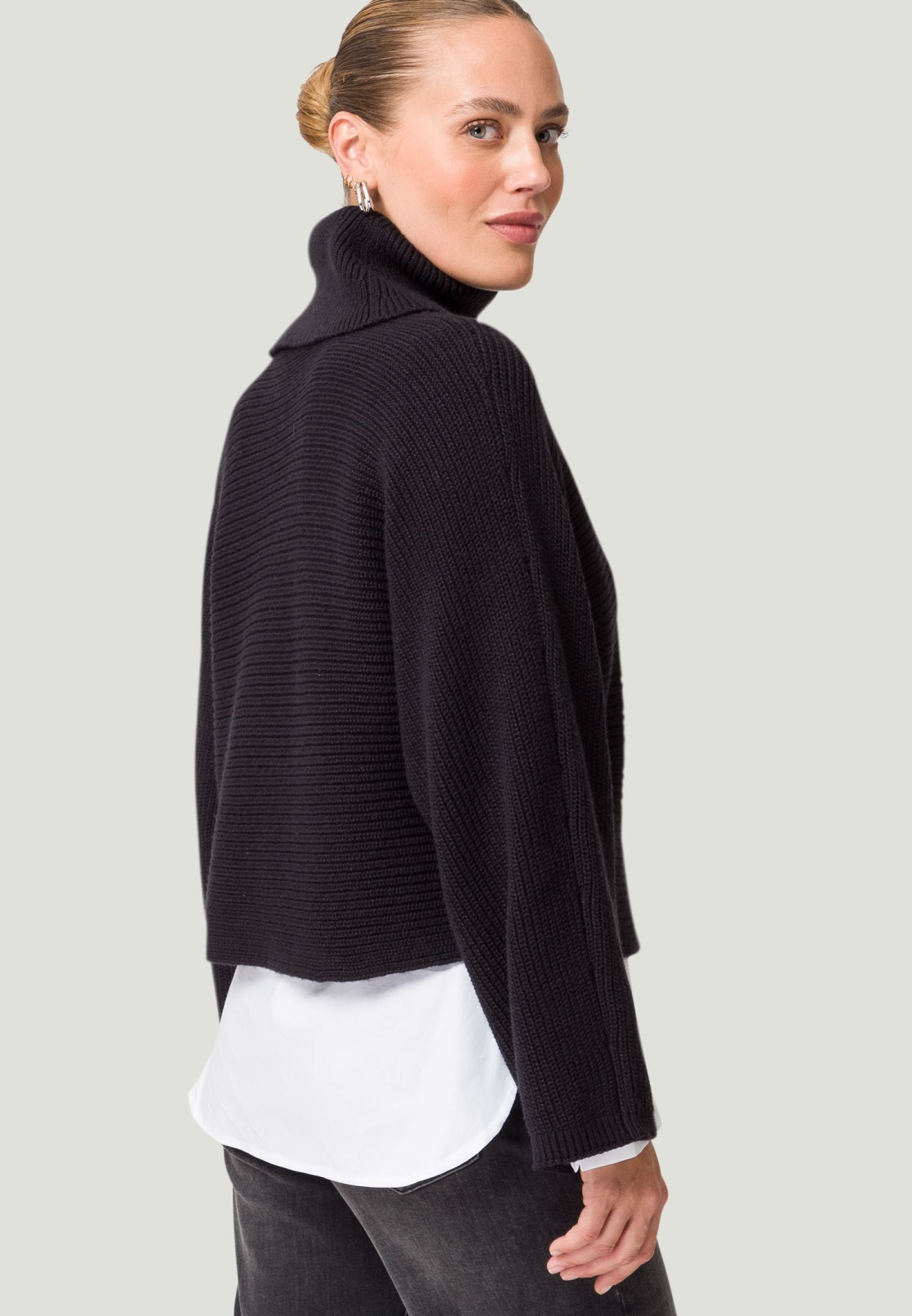 Pullover mit Rollkragen