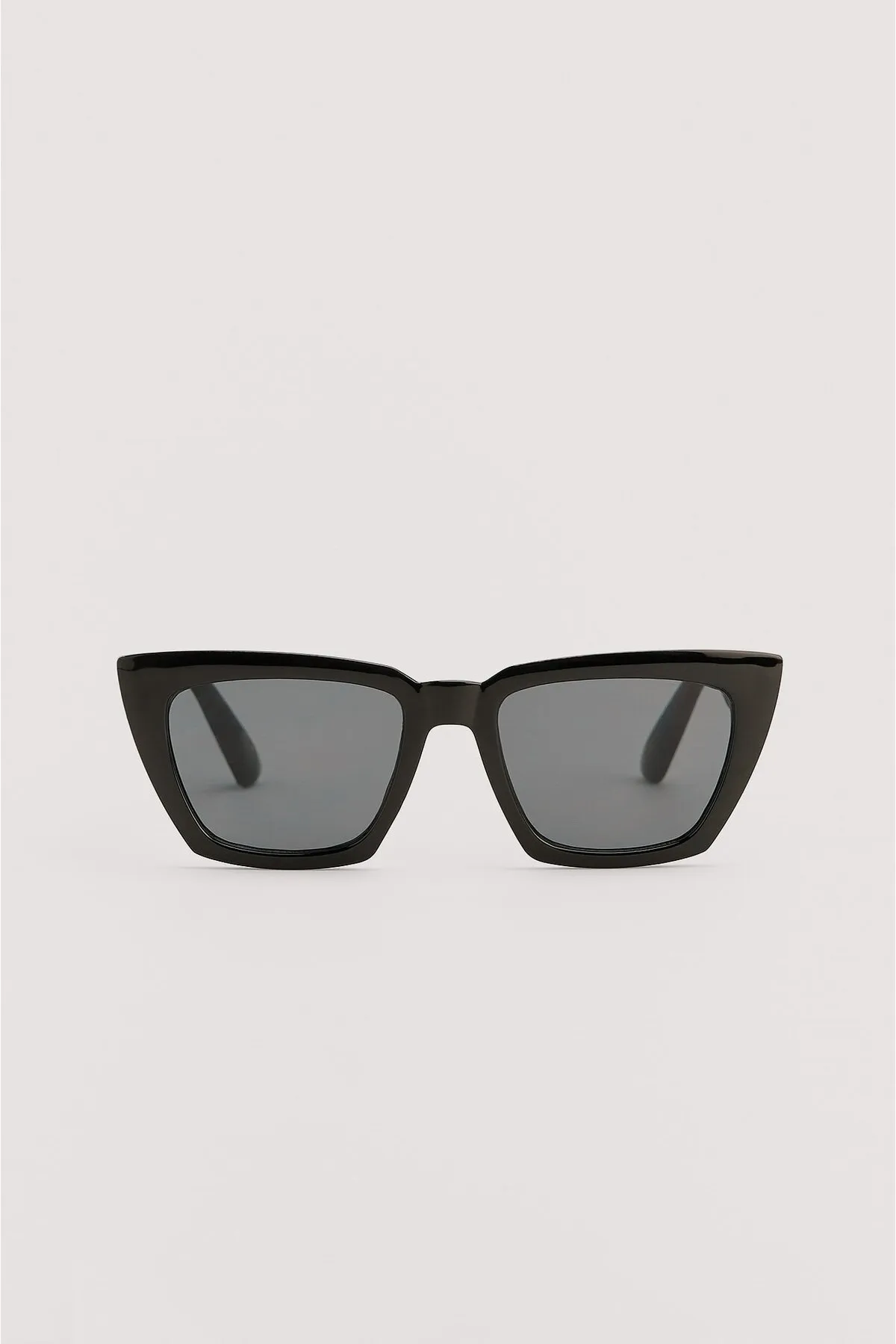 NA-KD  Quadratische Basic-Sonnenbrille aus Recyclingmaterial