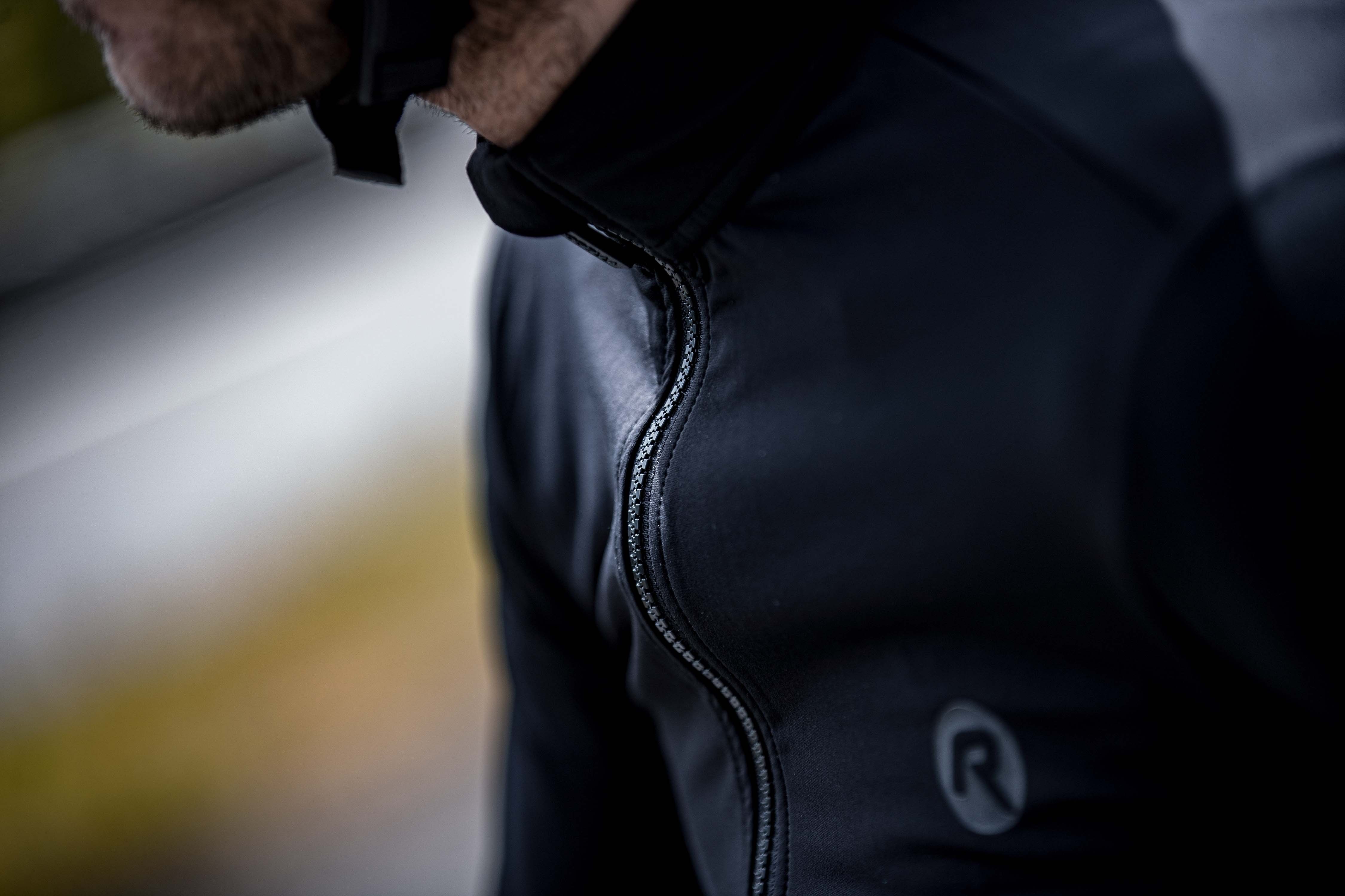 Rogelli Distance Schwarz Herren Radtrikot Langarm