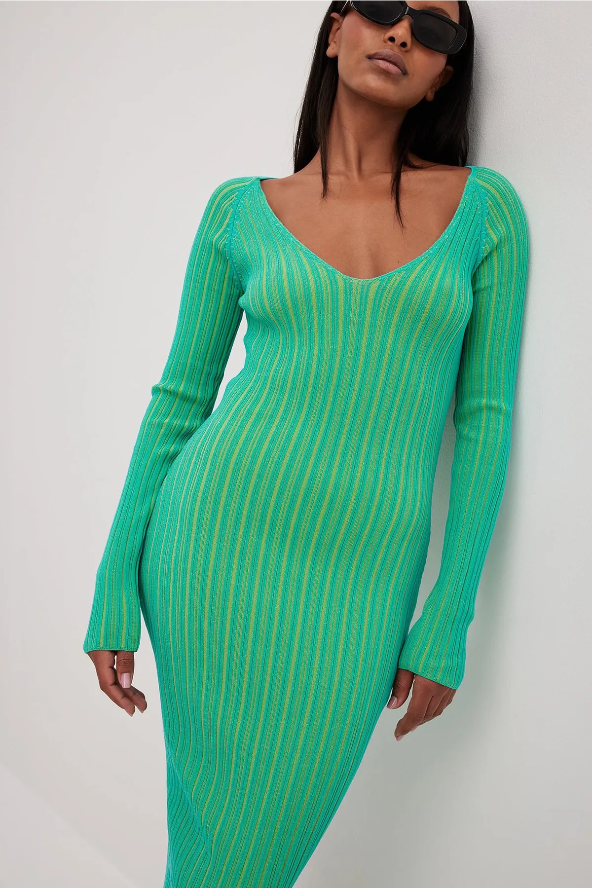 NA-KD  Rippstrick-Midikleid