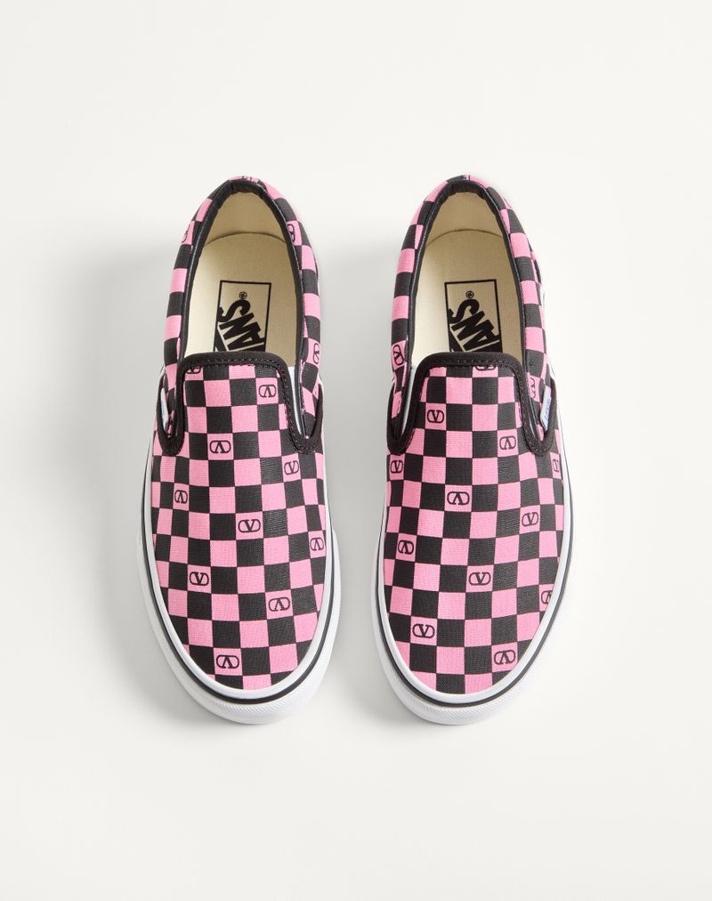 Baskets slip-on Valentino Garavani et Vans en tissu à imprimé damier VLogo