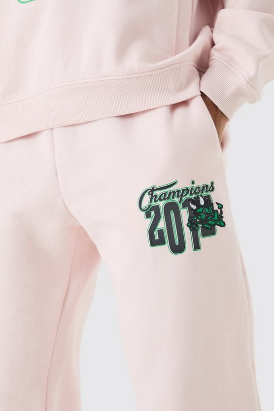 Lockere Jogginghose mit Applikation