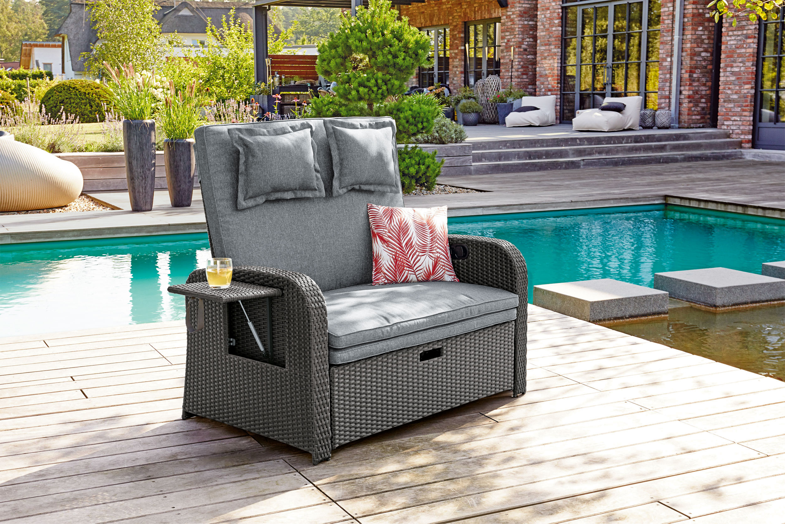 OUTDOOROutdoor Sofa-Bett variabel